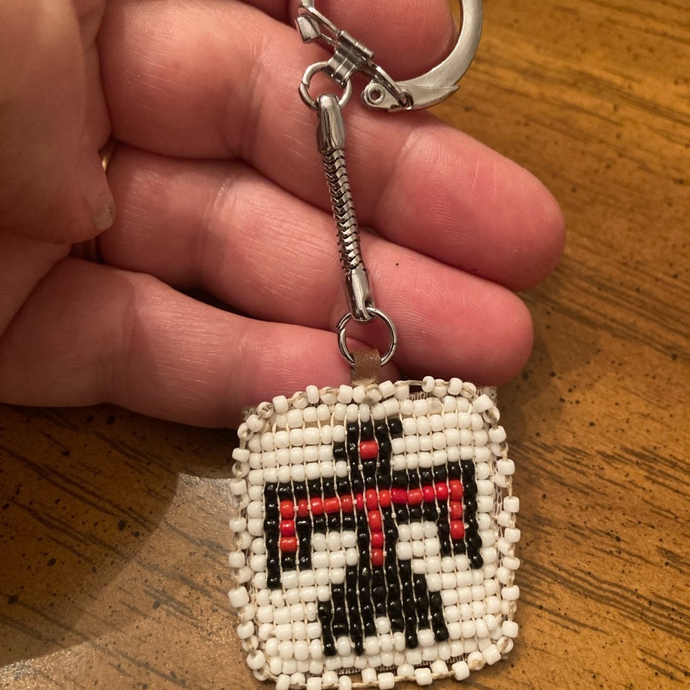 Navajo vintage beaded keychain holder